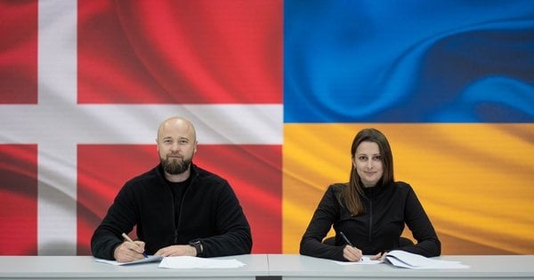 Україна уклала з Данією угоди на 629 млн доларів для закупівлі зброї