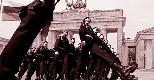 Чому потужний Захід дозволяє шантажувати себе відносно слабкій Росії?