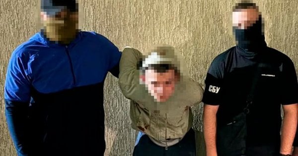 На Буковині судитимуть 23-річного чоловіка за підпали релейних шаф та авто військових