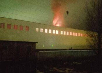 Безпілотники вночі атакували Смоленський авіаційний завод
