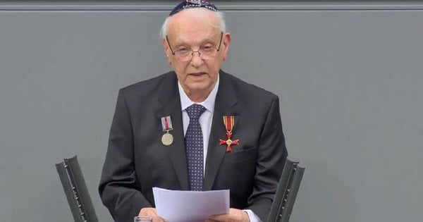 «Гітлер хотів убити мене за те, що я єврей, Путін – за те, що я українець». Цитата дня