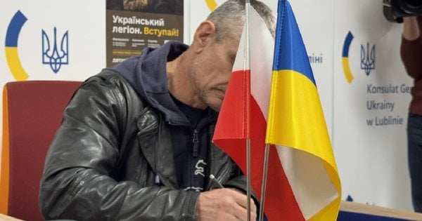 У Польщі друга група добровольців Українського легіону уклала контракти зі ЗСУ