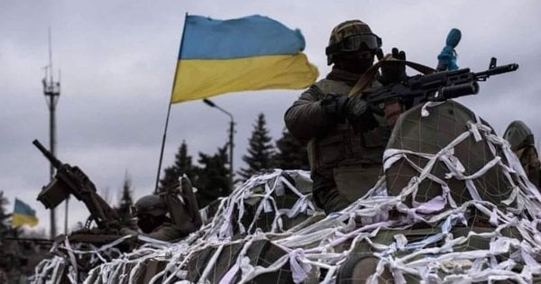Росіяни зруйнували позиції українських військ у Часовому Яру та Торецьку