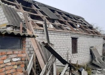 Унаслідок атаки росіян на Хмельниччині пошкоджені 20 житлових будинків