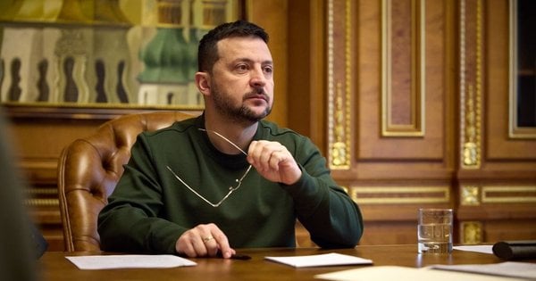 Зеленський пояснив, чому у 2022 році заборонив прямі переговори з Путіним