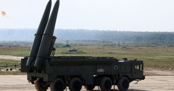 Росіяни вночі атакували Україну балістичними ракетами та понад 120 дронами