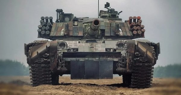 Більшість опитаних поляків виступають проти продовження надання зброї Україні