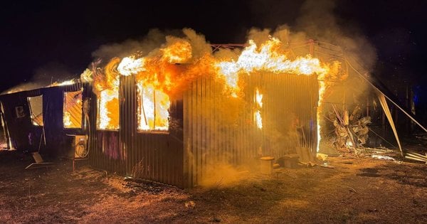 Росіяни вночі атакували Україну балістичною ракетою та майже 140 дронами