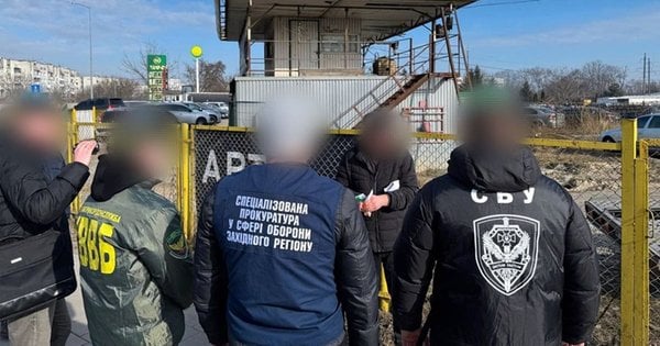Мешканець Жовкви за 9000 євро обіцяв переправити ухилянта за кордон