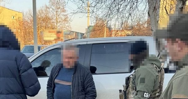Херсонський депутат допоміг вивезти до Росії 100 тонн української агропродукції