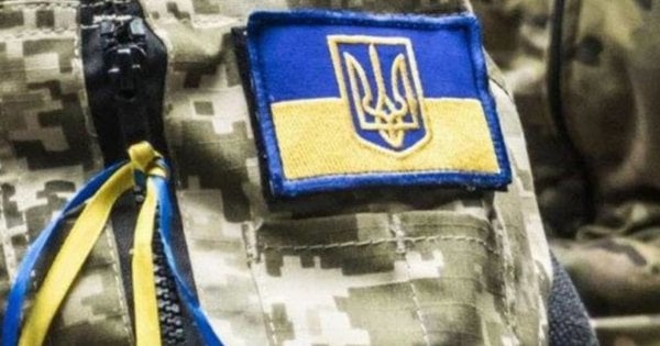 Позачерговий вступ у ВНЗ, пенсія, стипендія: які пільги мають діти загиблих військових