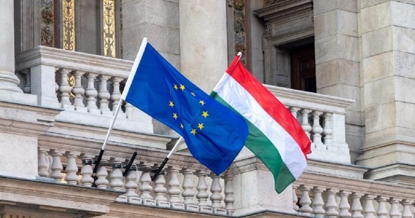 Угорщина вимагає виключити низку людей із санкційного списку Євросоюзу