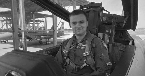 Загиблому у катастрофі F-16 пілоту Олексію Месю присвоїли звання Героя України