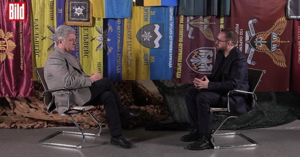 Порошенко заявив, що Силам оборони треба відмовитись від наступальних операцій