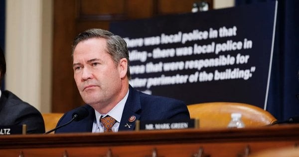 Радник Трампа заявив, що Україна має поступитись територіями