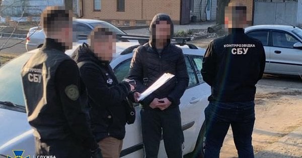 У Миколаєві затримали коригувальників, які працювали на блогера-зрадника «Лохматого»
