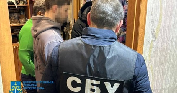 На Дніпропетровщині чоловік готувався підірвати поліцейських, які прибули за фейковим викликом