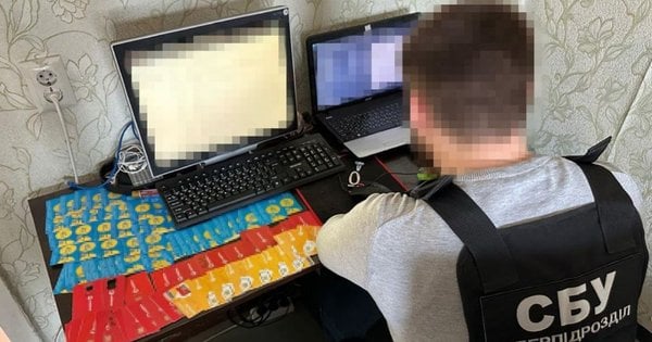 На Полтавщині затримали хакера, який створив ботоферму для російської пропаганди