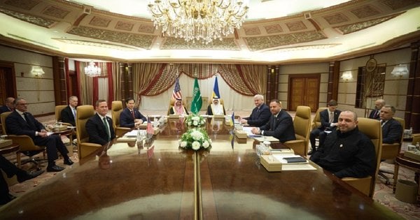 Володимир Зеленський розповів, чому Україна погодилась на 30-денне перемир'я