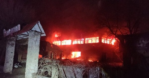 Росіяни масовано атакували Харків дронами, є руйнування та постраждалі
