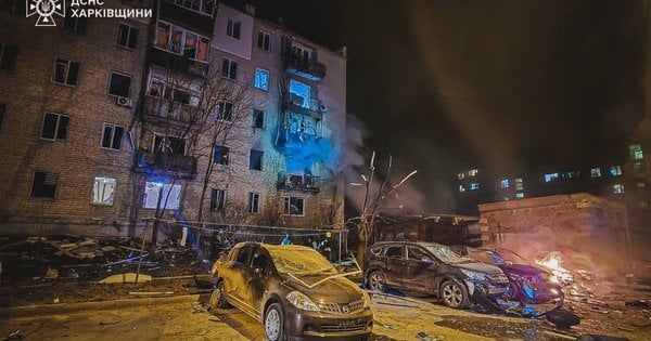 У Харкові внаслідок атаки є загиблі та десятки постраждалих