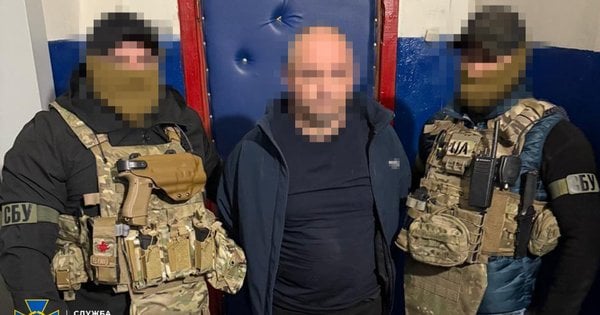 В Одесі затримали рецидивіста, який виготовив вибухівку для підриву будівлі поліції