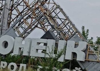 В окупованому Донецьку підлітка ув'язнили на 6,5 років за нібито співпрацю з СБУ