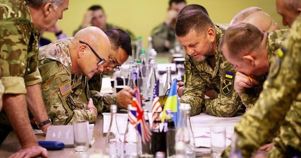 Валерій Залужний підтвердив існування секретного штабу у Вісбадені