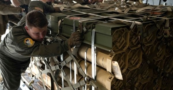 Зеленський заявив про готовність України придбати в США великий оборонний пакет