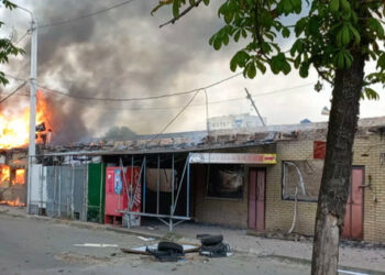 Britské spravodajské služby varovali pred ruskými manipuláciami s humanitárnymi koridormi