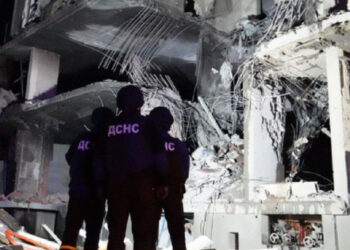 Jeden človek zomrel v dôsledku ruského raketového útoku na Kyjev