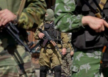 Militanti umiestňujú delostrelectvo a vybavenie medzi obytné budovy, - Reznikov