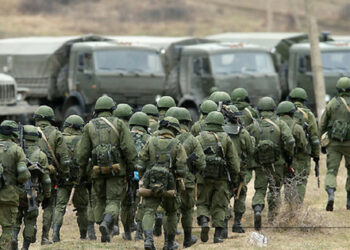 Putin podpísal dekrét o zvýšení veľkosti ruskej armády