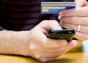 SBU zadržala dvoch podvodníkov za vyberanie financií od franských podnikateľov