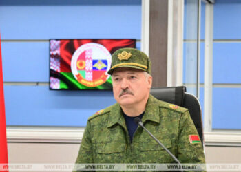 Takmer 13 000 bieloruských vojakov súhlasilo s bojom proti Ukrajine