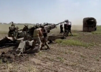 Ukrajinci zvalili pozíciu M777 za 75 sekúnd – je to skoro ako Formula 1.  Video dňa