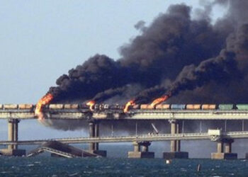 Britská spravodajská služba predpovedala, ako výbuch krymského mosta zasiahne Putina