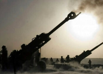 Ruské jednotky sa pripravujú na stiahnutie časti delostrelectva z regiónu Cherson