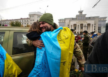 Vláda povedala, ako sa prihlásiť na dobrovoľnú evakuáciu z Chersonu