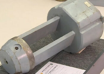 Rusko vyčerpáva ukrajinskú protivzdušnú obranu prázdnymi raketami s vymazanými číslami