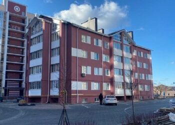 Львів відновив зруйновану росіянами п'ятиповерхівку в Гостомелі