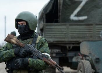 Росіяни на півдні відступають на відстань, недосяжну для українських засобів ураження