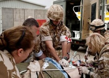 Українські військові медики отримають тактичні рюкзаки від Євросоюзу