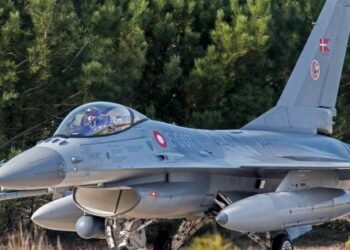 Данія погодилась навчати українських пілотів F-16 на своїй авіабазі