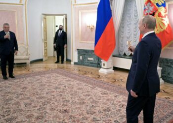 Orban pered nachalom voyn Putyn