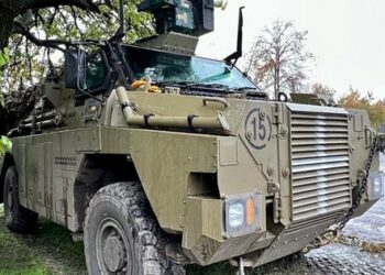 Австралія передасть Україні 30 БТР Bushmaster у новому пакеті допомоги