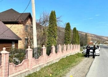 На Прикарпатті судили екс-військового, який кинув бойову гранату на чуже подвір’я