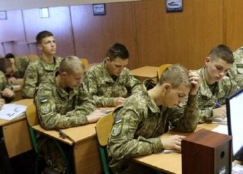 З вересня 2024 року в усіх ВНЗ України планують створити військові кафедри