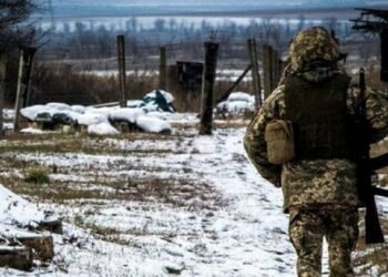 Більшість українців взимку очікують позитивних змін на фронті