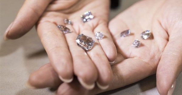 Євросоюз запровадив 12 пакет санкцій проти Росії